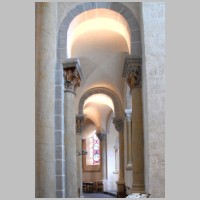 Saint-Nectaire, photo Jochen Jahnke, Wikipedia, Südumgang Chor.jpg